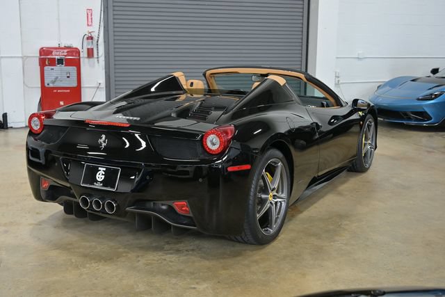 Used 2013 Ferrari 458 Spider RWD image 5