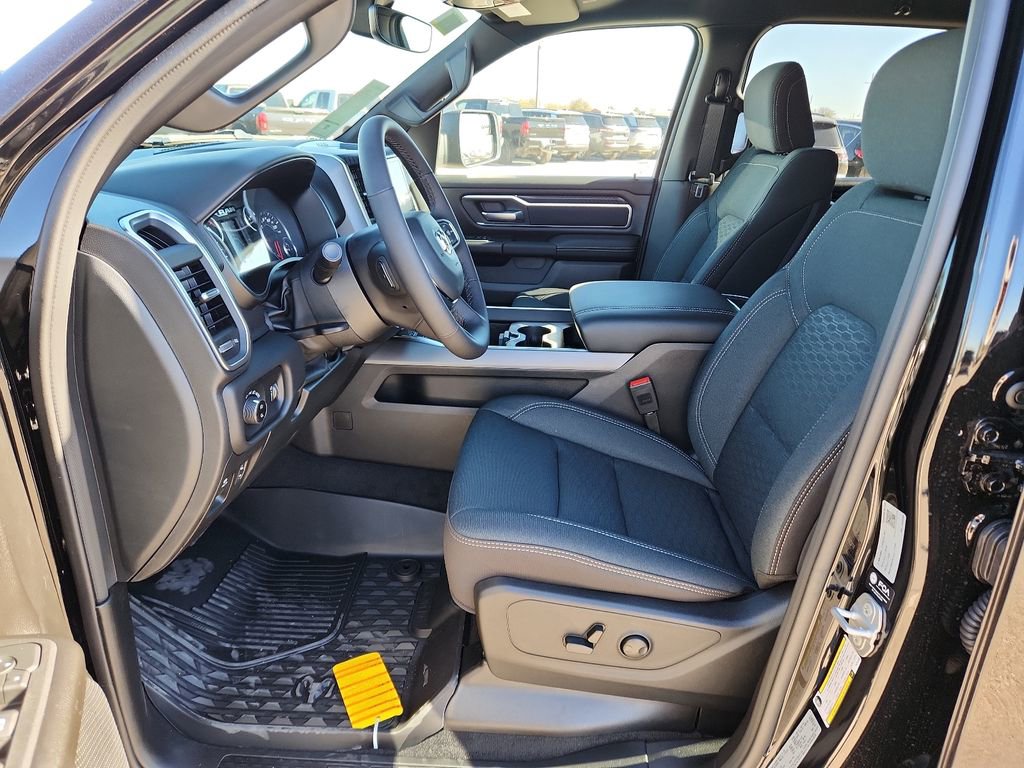 New 2026 RAM 1500 Lone Star w/ Night Edition image 16