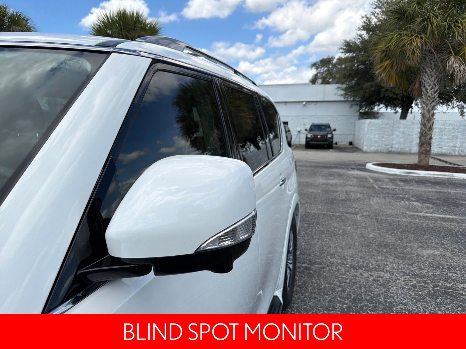 Used 2022 Nissan Armada SL w/ Captain's Chairs Package image 13