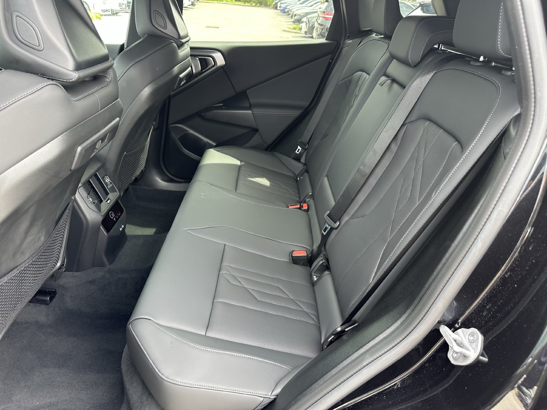 New 2026 BMW X3 xDrive30i w/ M Sport Package AWD/4WD image 16
