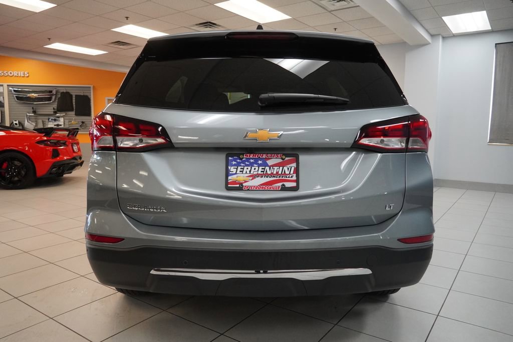 Used 2024 Chevrolet Equinox LT FWD image 17