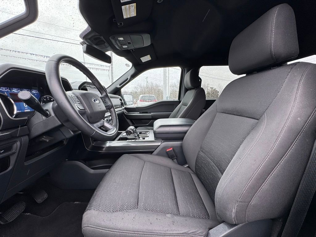 Used 2023 Ford F150 XLT w/ Equipment Group 302A High image 17