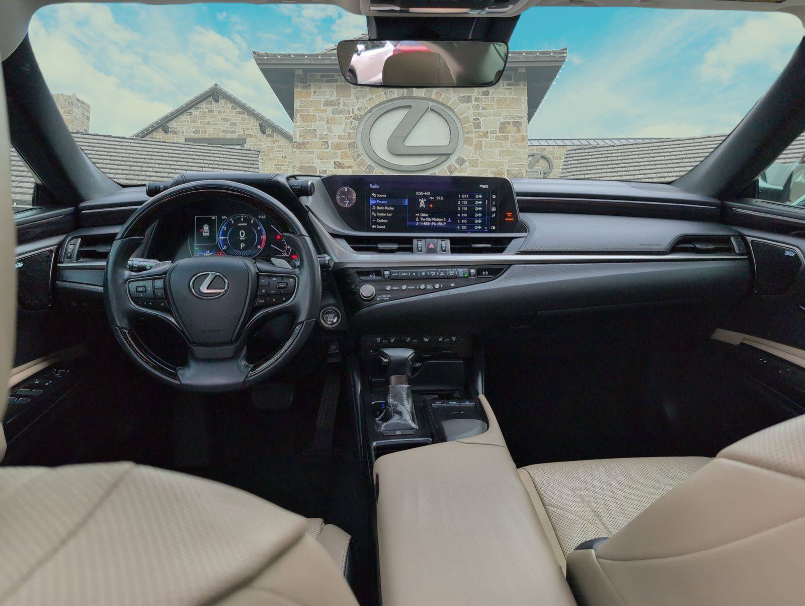 Certified 2021 Lexus ES 350 Ultra Luxury image 16