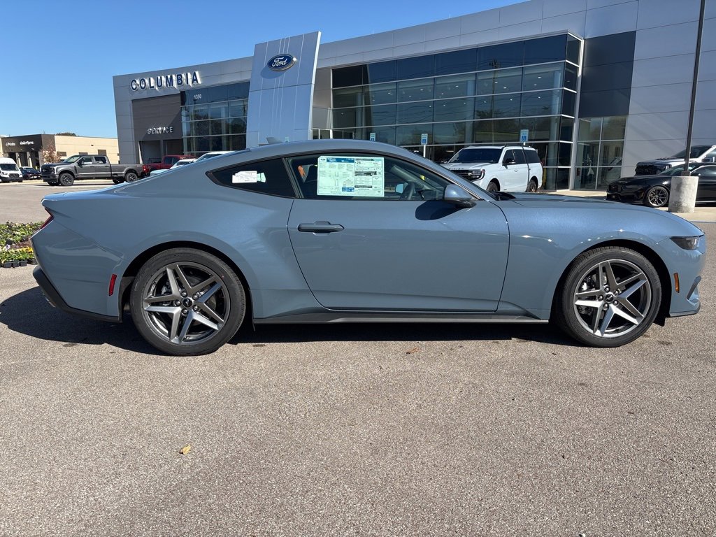 New 2025 Ford Mustang Coupe image 9