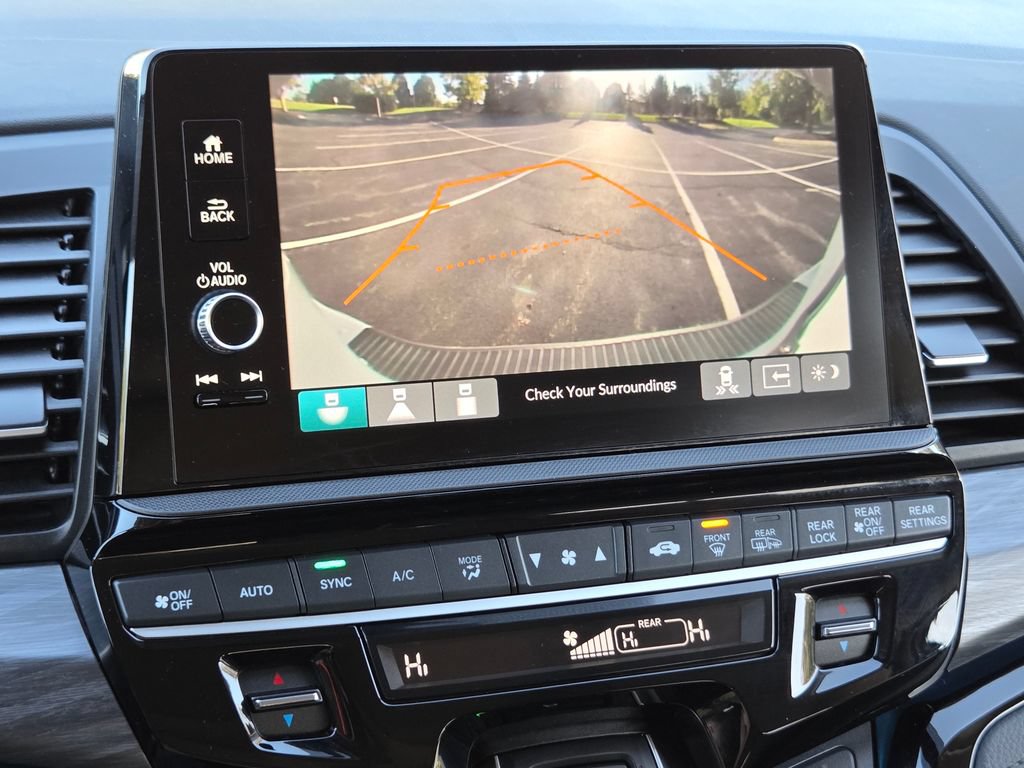Used 2025 Honda Odyssey Elite image 17