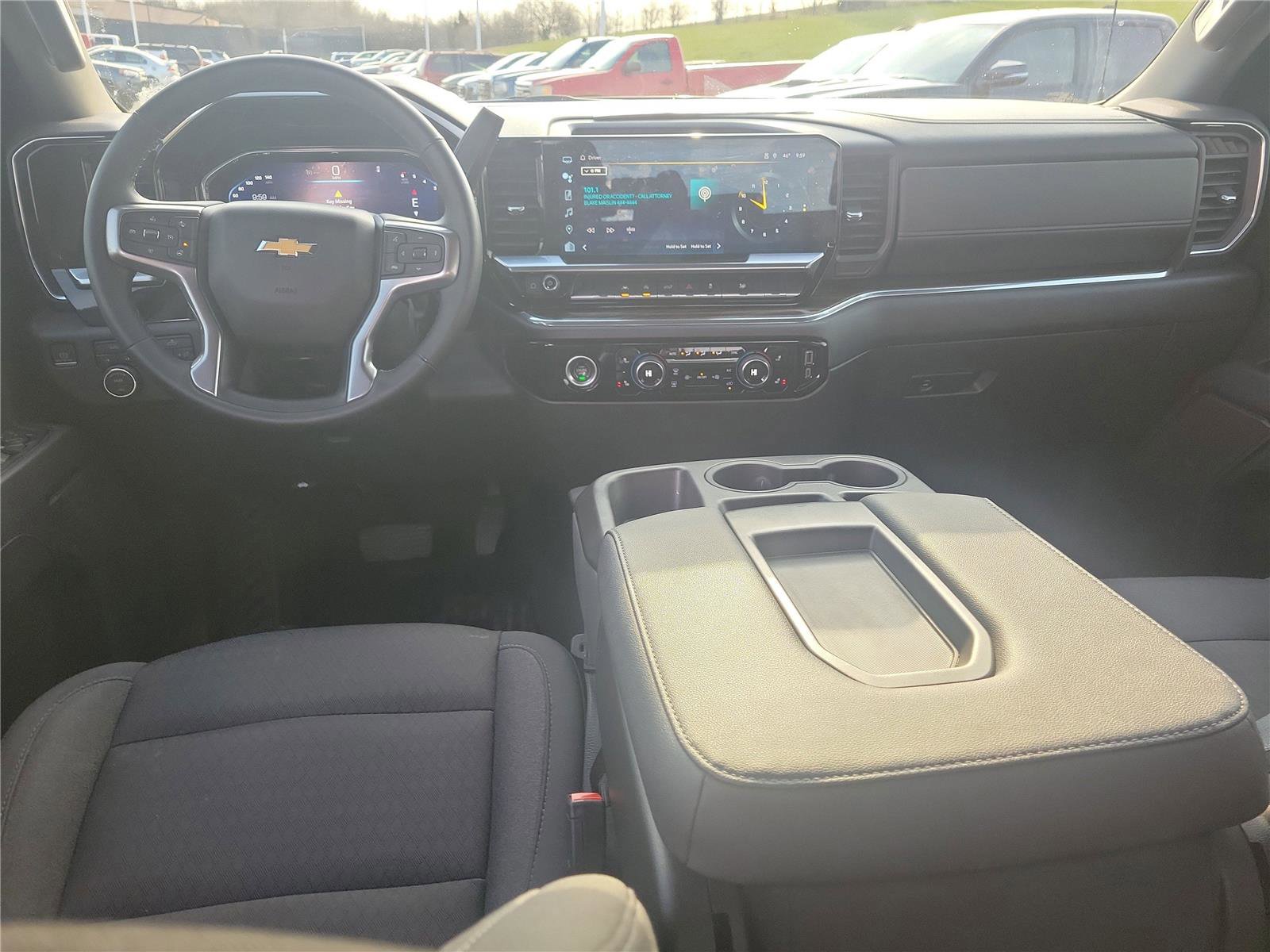 Used 2023 Chevrolet Silverado 1500 LT image 9