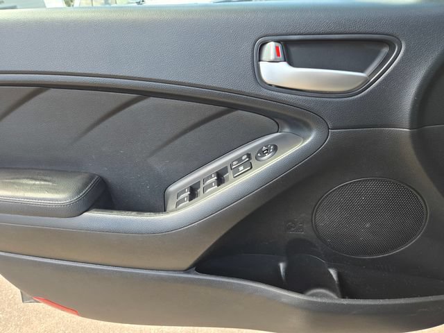 Used 2017 Kia Forte LX FWD image 12