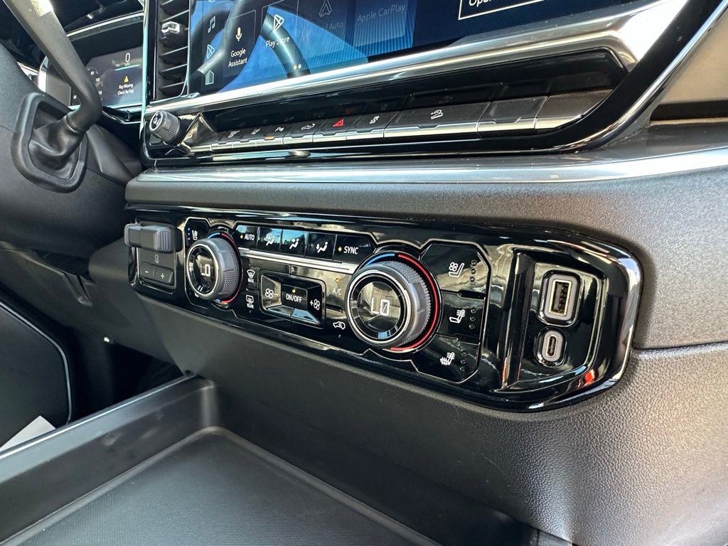 Used 2025 Chevrolet Silverado 2500 High Country w/ Technology Package image 19