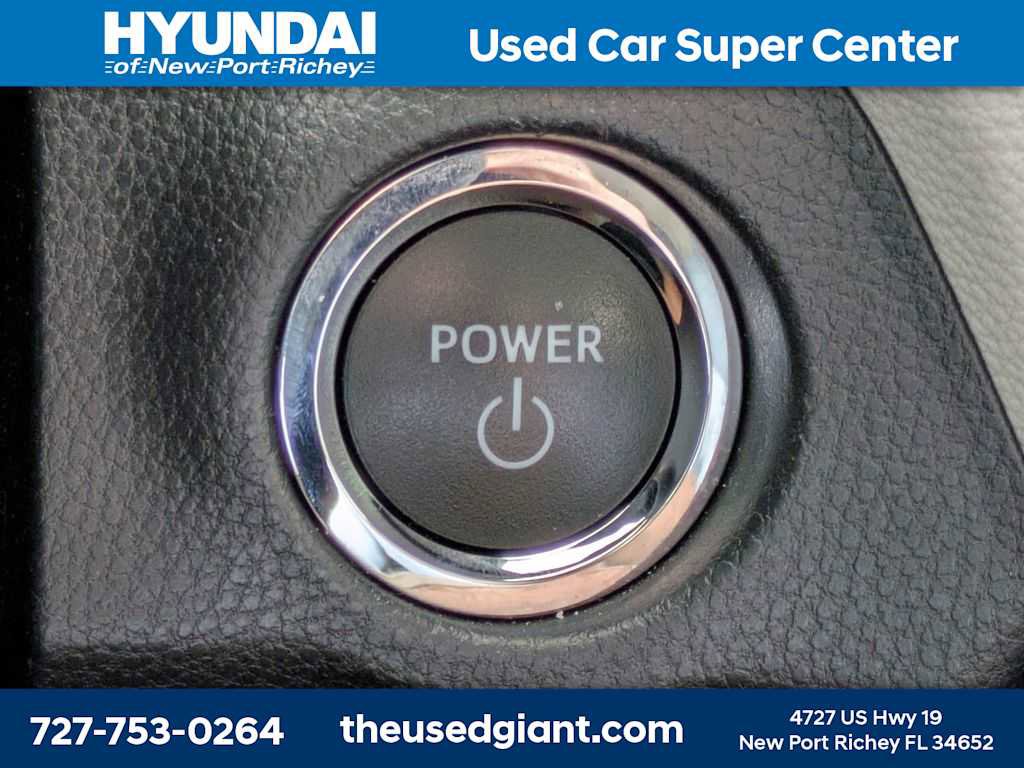 Used 2024 Toyota RAV4 XLE w/ Convenience Package image 41