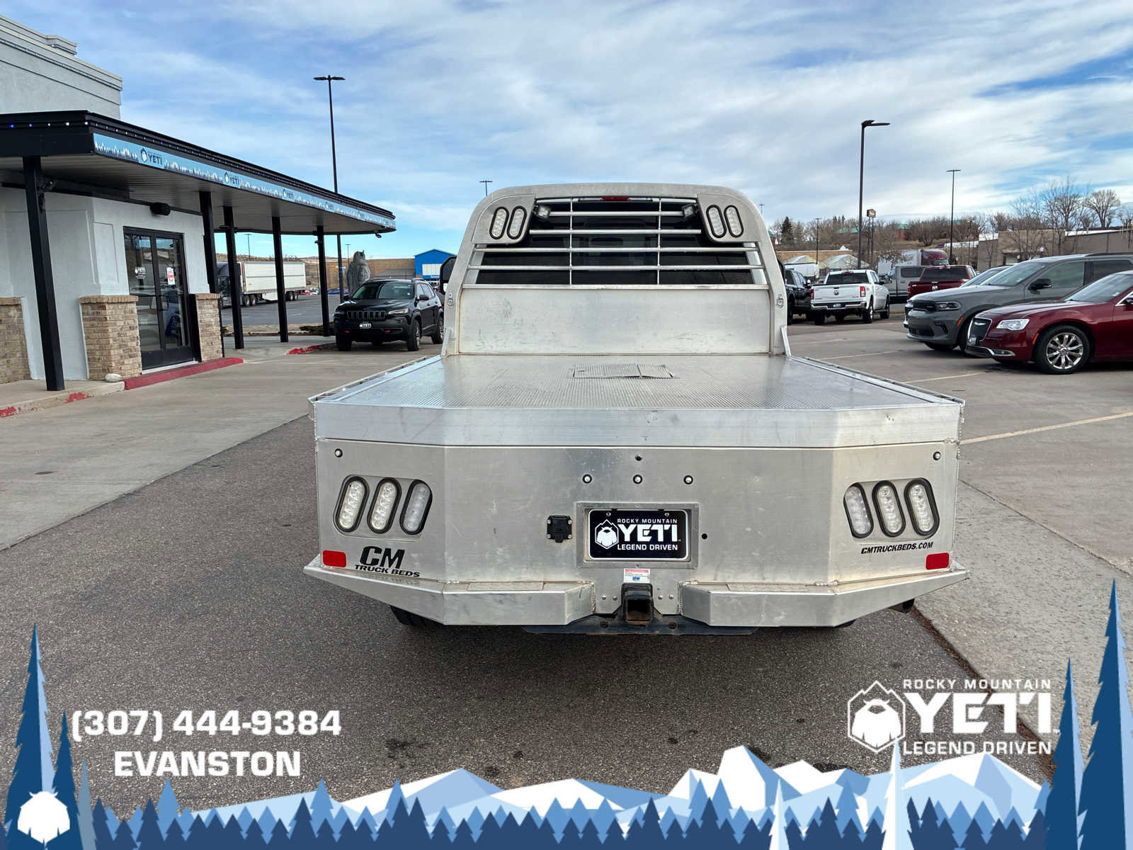 Used 2023 Ford F250 XL w/ Snow Plow Prep Package AWD/4WD image 4