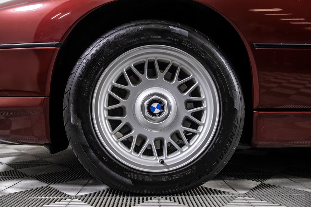Used 1993 BMW 850Ci RWD image 8