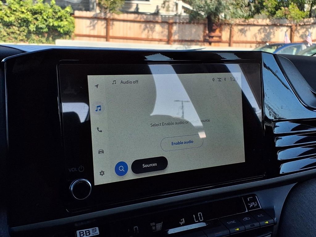 Certified 2025 Toyota Camry LE image 8