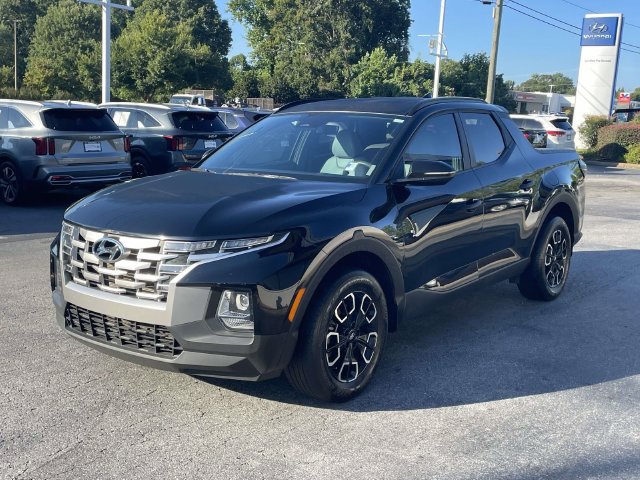 Certified 2023 Hyundai Santa Cruz SEL w/ Activity Package FWD image 3