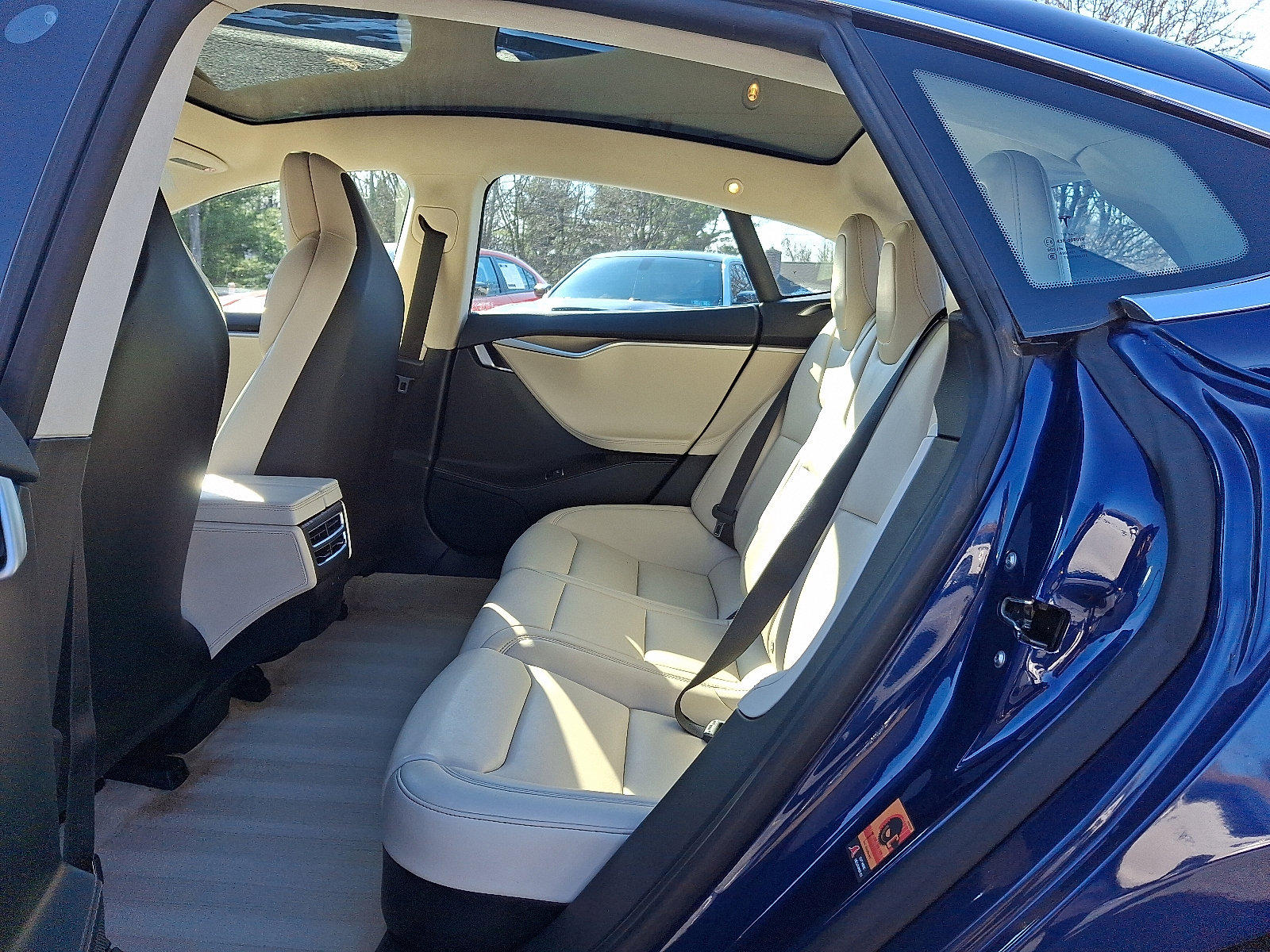 Used 2018 Tesla Model S 75D image 10