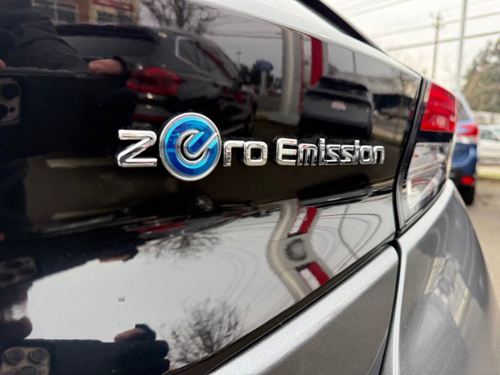 Used 2020 Nissan Leaf SL Plus image 7
