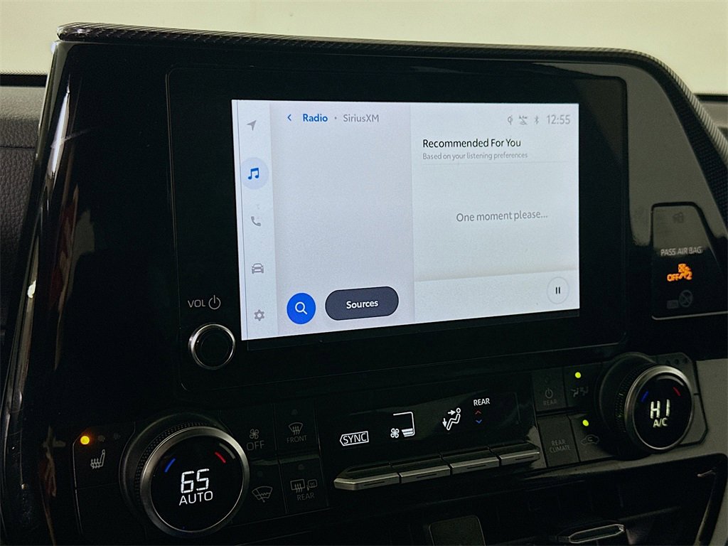 Used 2024 Toyota Highlander XSE image 30