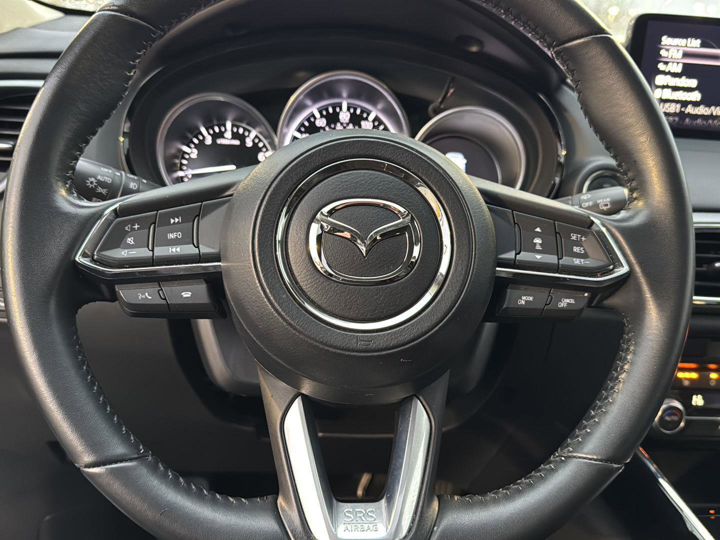 Used 2023 MAZDA CX-9 Touring image 17