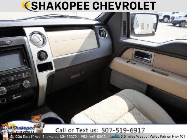 Used 2011 Ford F150 XLT w/ XLT Chrome Pkg image 13