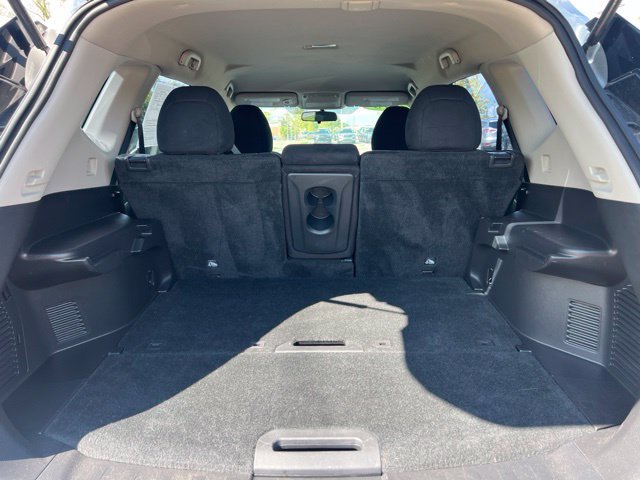 Used 2016 Nissan Rogue S AWD/4WD image 14