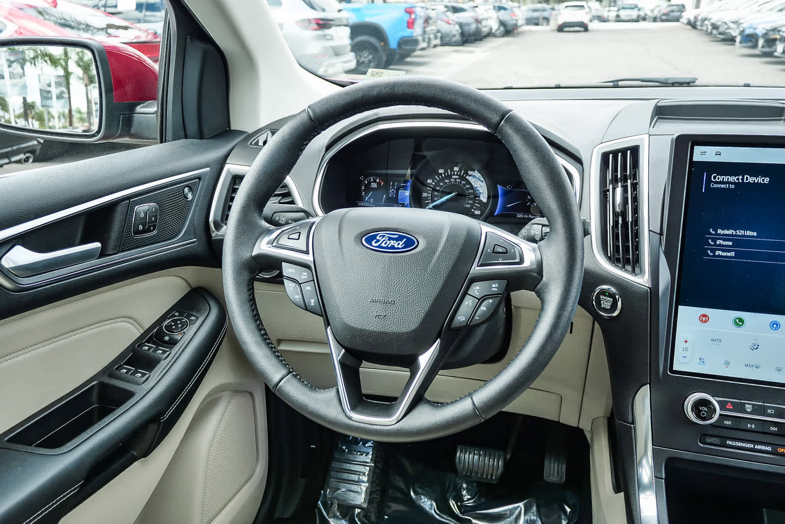 Used 2021 Ford Edge Titanium w/ Equipment Group 301A FWD image 14