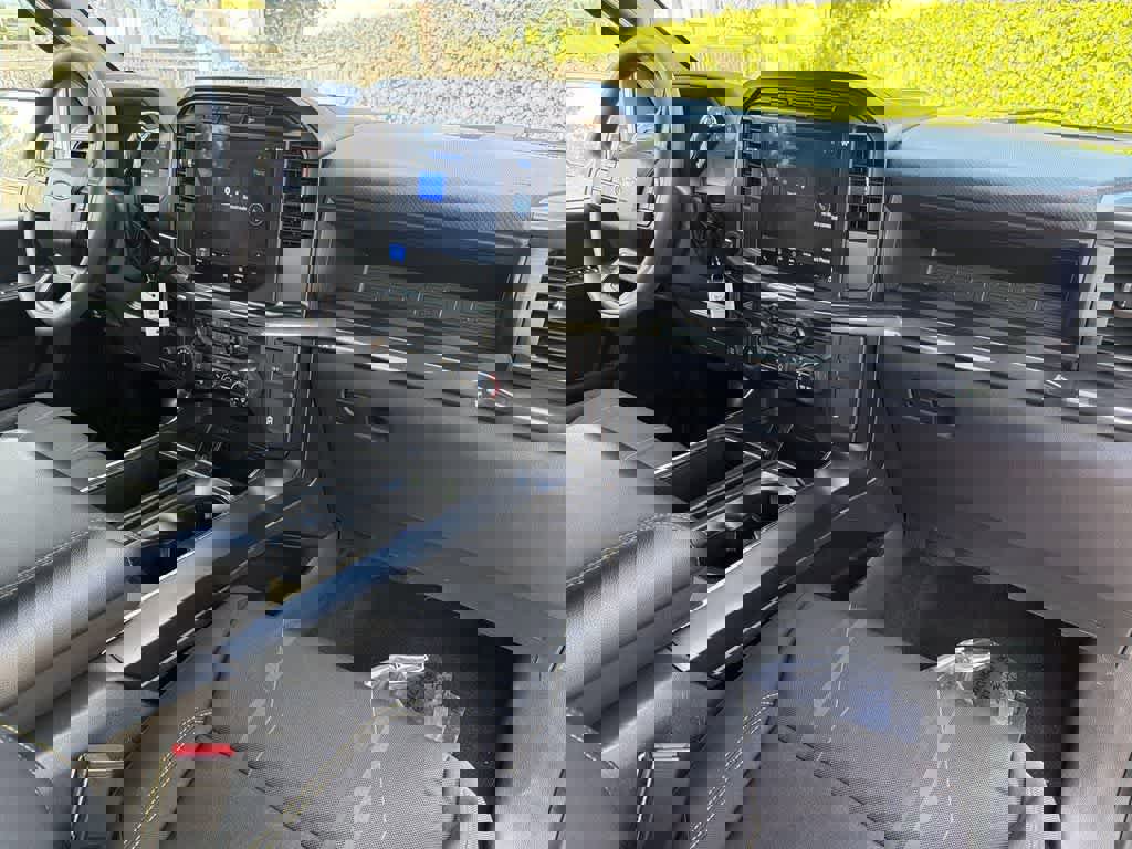 Used 2024 Ford F150 STX image 40