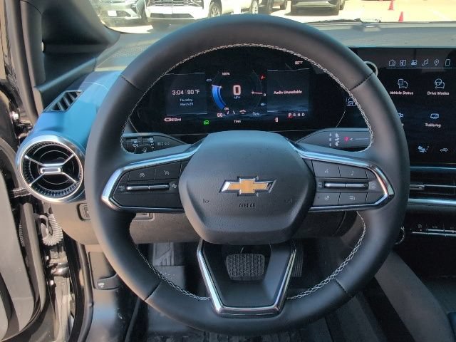 New 2026 Chevrolet Equinox EV LT FWD image 17