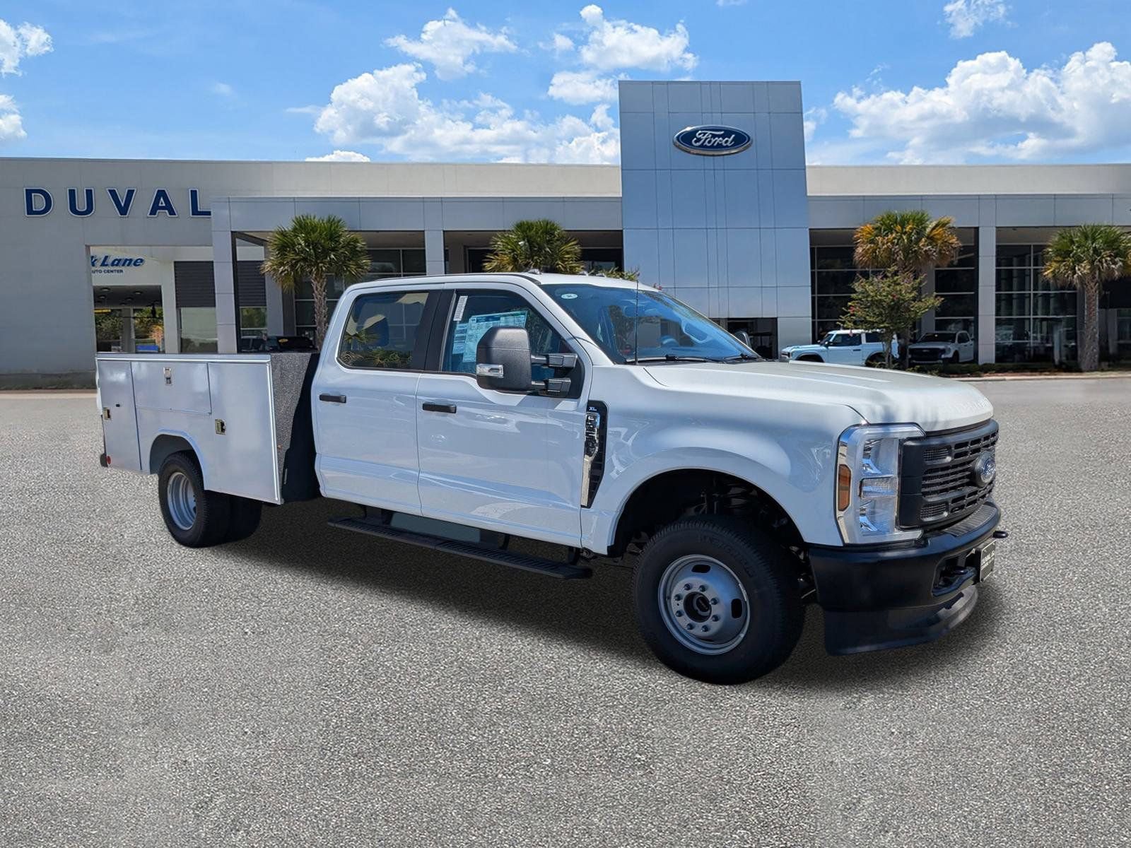 New 2026 Ford F350 XL AWD/4WD image 2