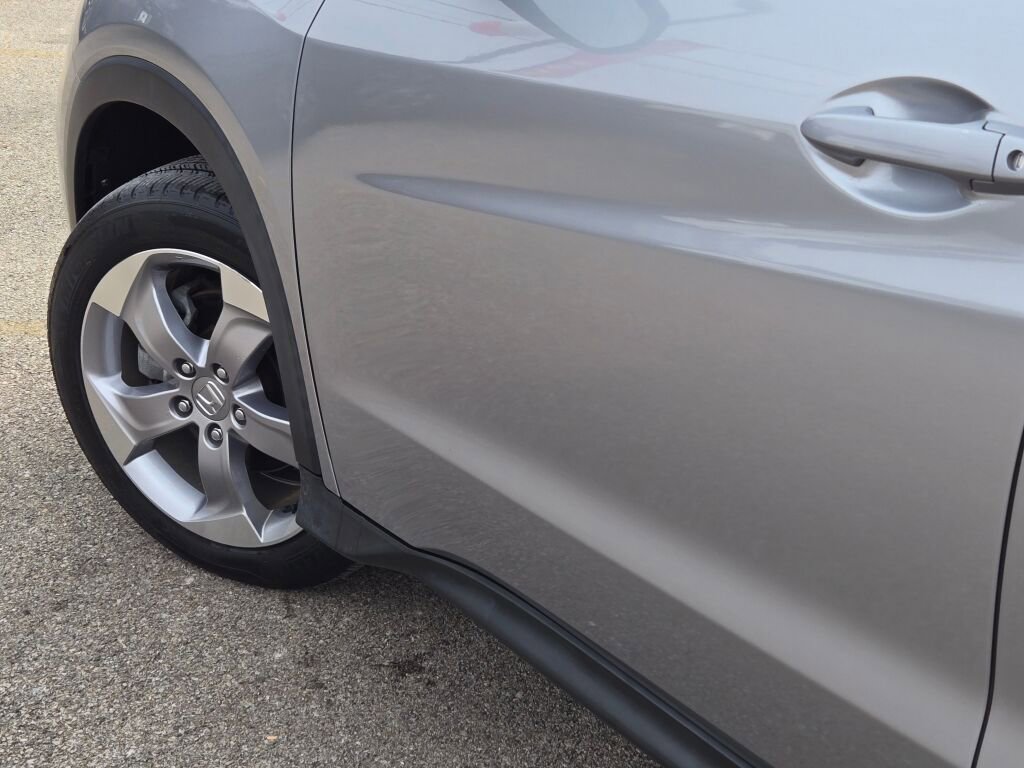 Used 2021 Honda HR-V LX image 16