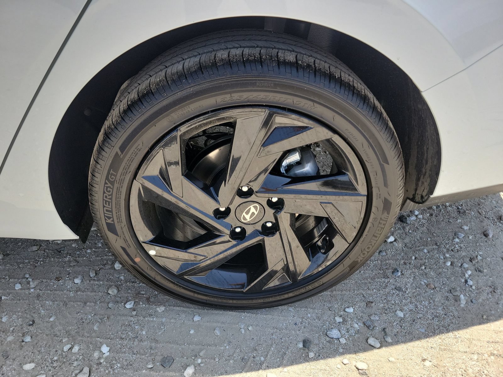 New 2026 Hyundai Elantra SEL Sport FWD image 22