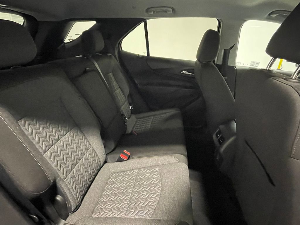 Used 2023 Chevrolet Equinox LT image 23
