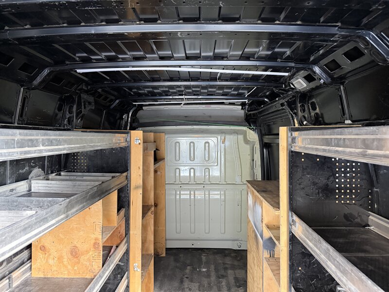 Used 2021 RAM ProMaster 2500 w/ Convenience Group FWD image 22