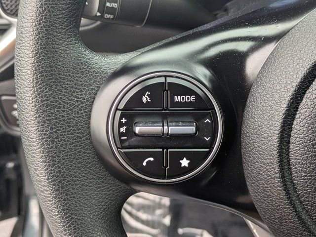 Used 2025 Kia Soul LX w/ LX Technology Package image 21