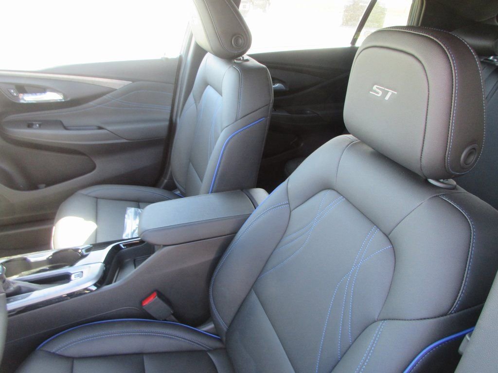 New 2026 Buick Envista Sport Touring w/ Convenience I Package image 13