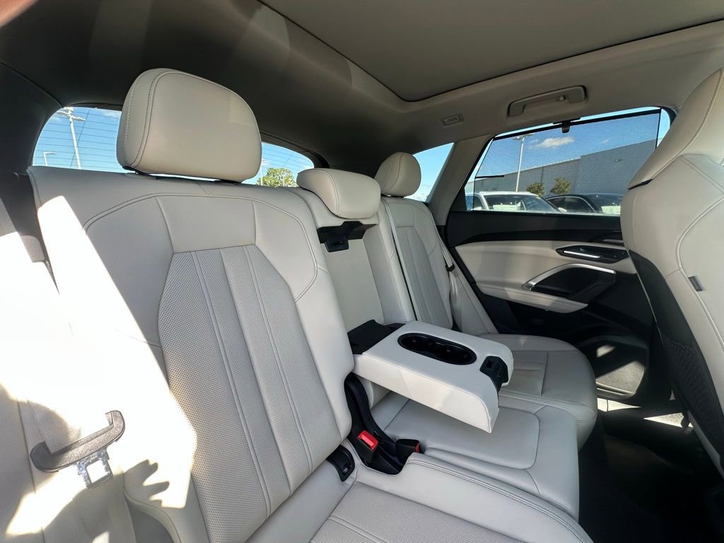 New 2025 Audi Q5 Premium Plus image 27