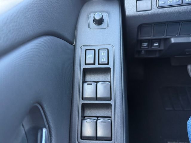 Used 2023 Nissan Frontier SV image 17