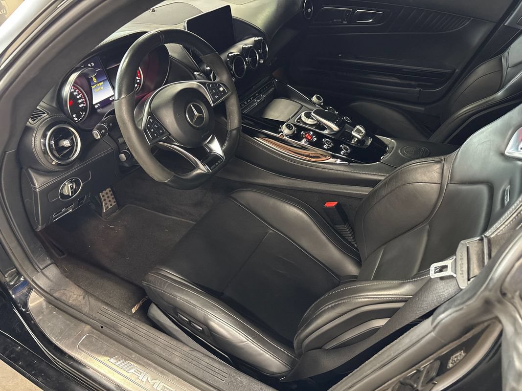Used 2016 Mercedes-Benz AMG GT S w/ Exclusive Interior Package image 47