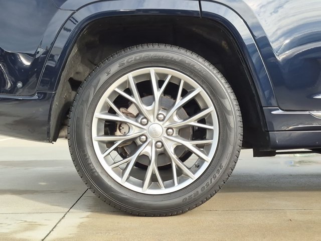 Used 2024 Jeep Grand Cherokee Summit w/ Adv Protech Group IV AWD/4WD image 26