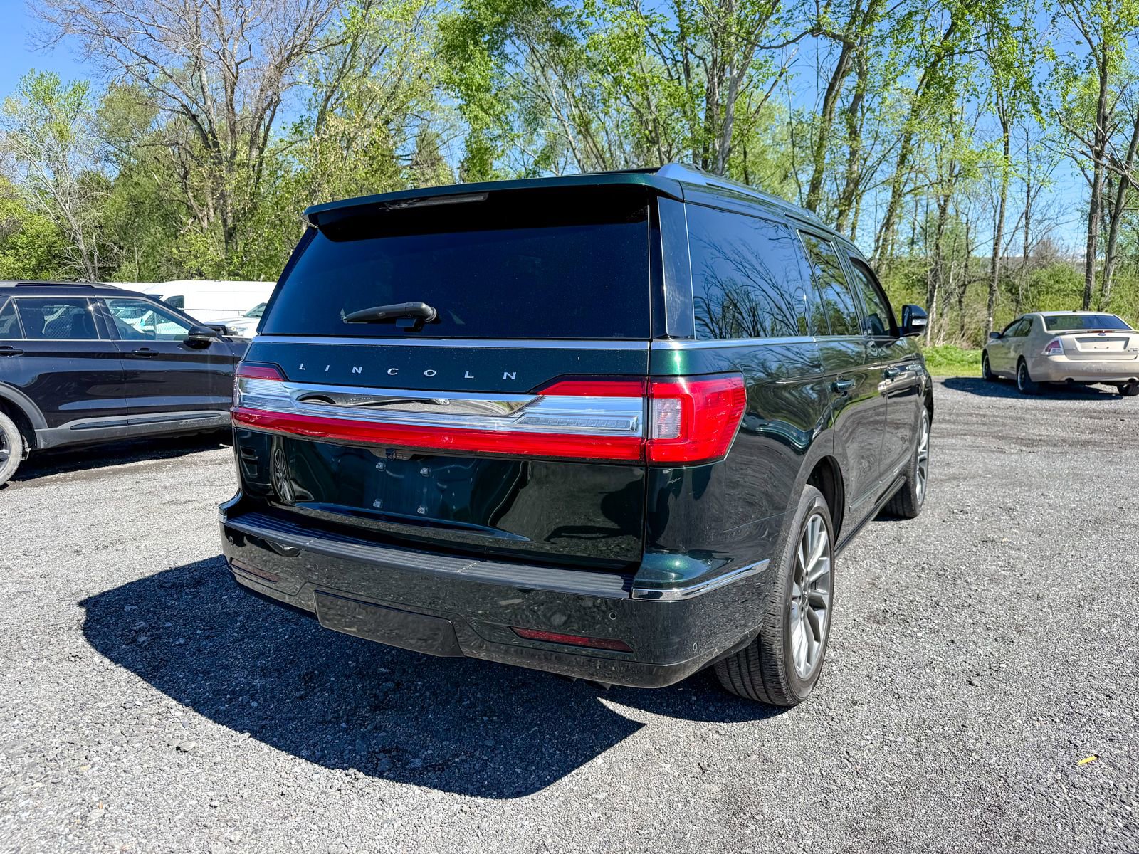 Used 2021 Lincoln Navigator Reserve AWD/4WD image 6
