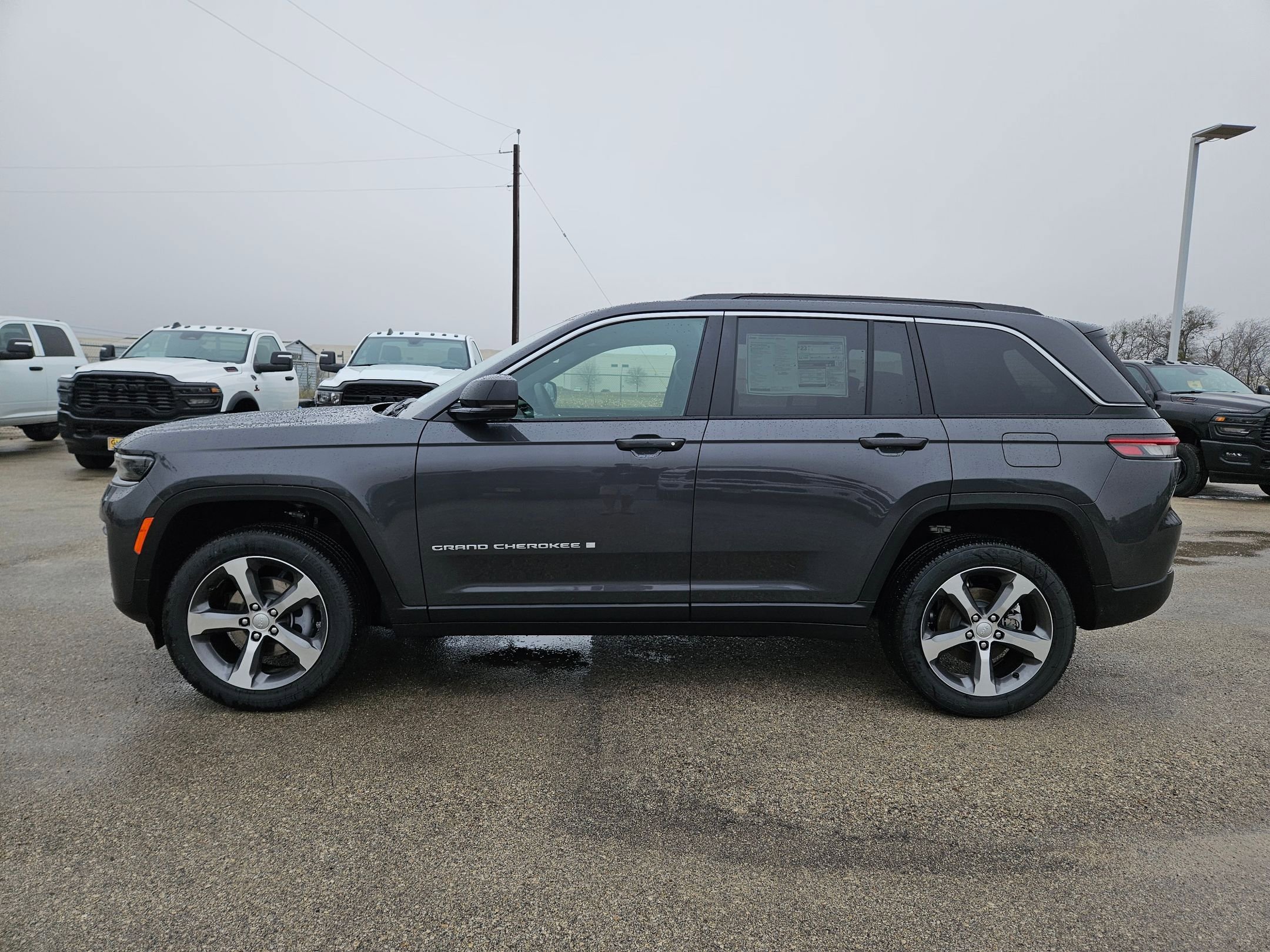 New 2026 Jeep Grand Cherokee Limited image 6