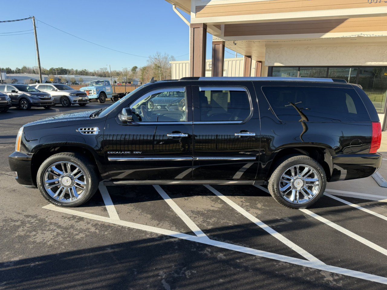 Used 2012 Cadillac Escalade ESV Platinum image 3