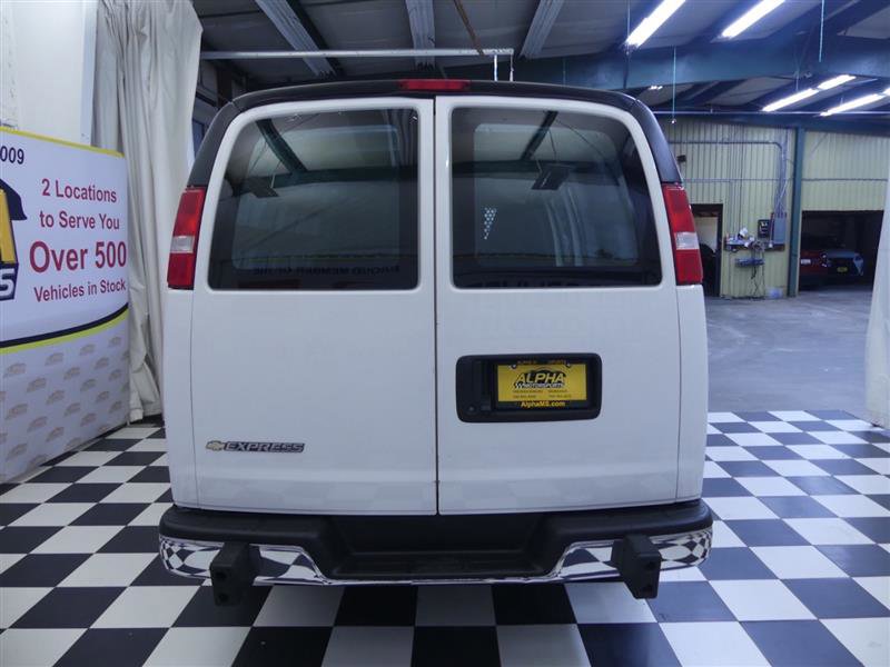 Used 2023 Chevrolet Express 2500 w/ Driver Convenience Package image 7