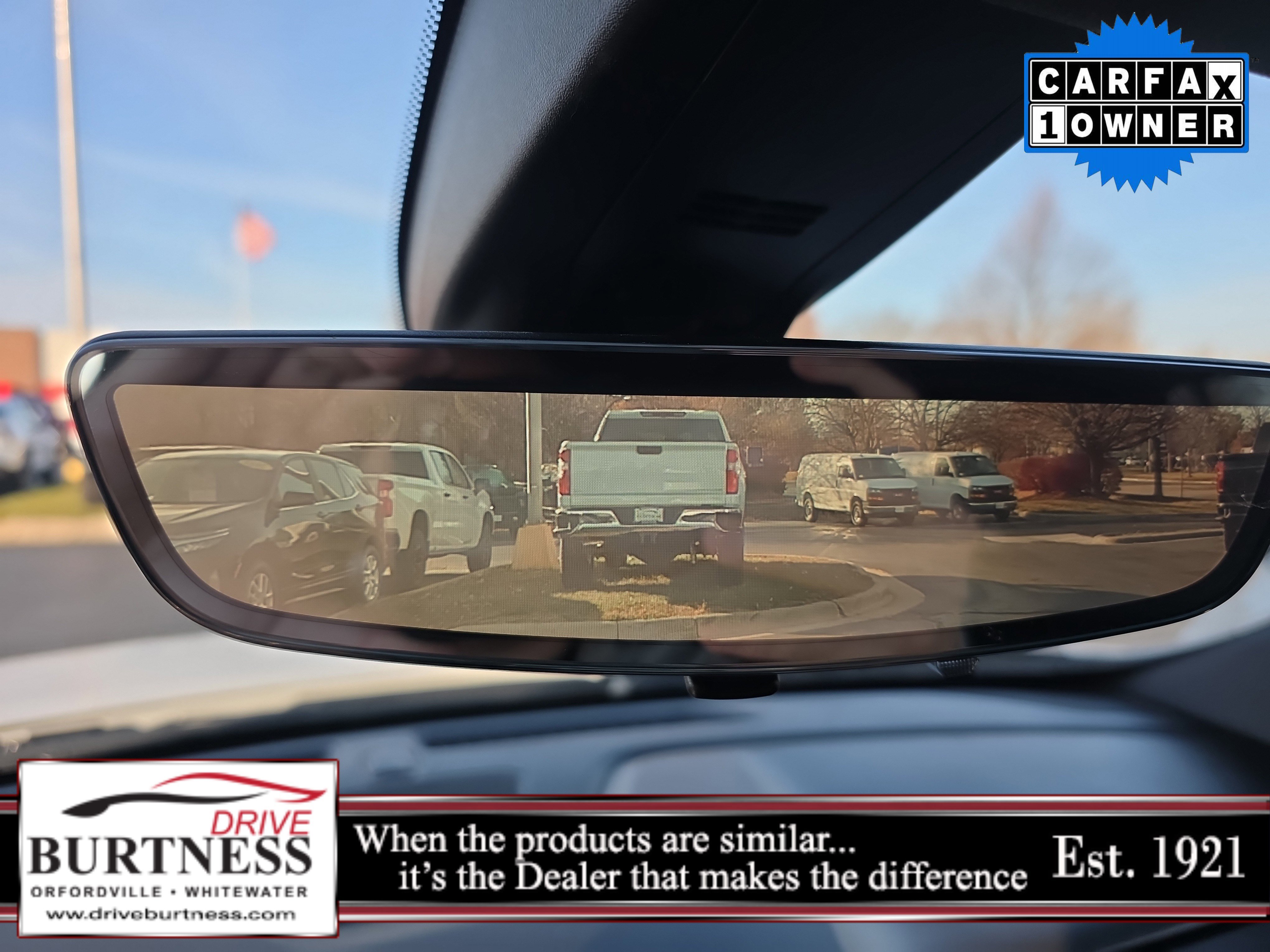 Certified 2023 Chevrolet Traverse LT w/ LT Premium Package image 3