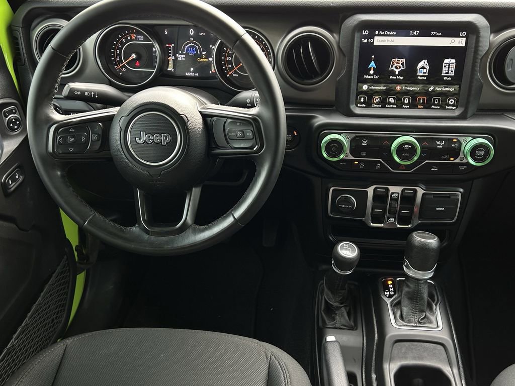 Certified 2021 Jeep Gladiator Willys image 15