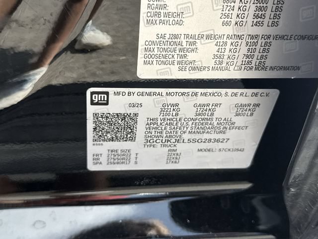 Used 2025 Chevrolet Silverado 1500 High Country AWD/4WD image 35