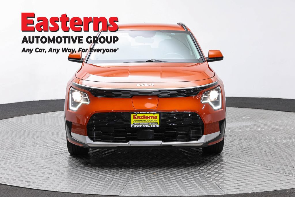 Used 2023 Kia Niro Wind w/ Wind Preserve Package FWD image 4