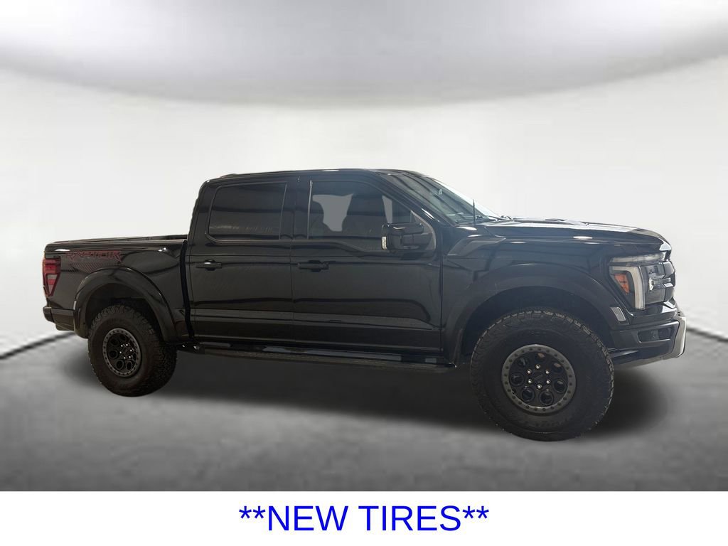 Used 2025 Ford F150 Raptor image 6