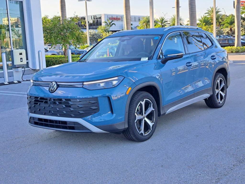 New 2026 Volkswagen Tiguan SE image 3