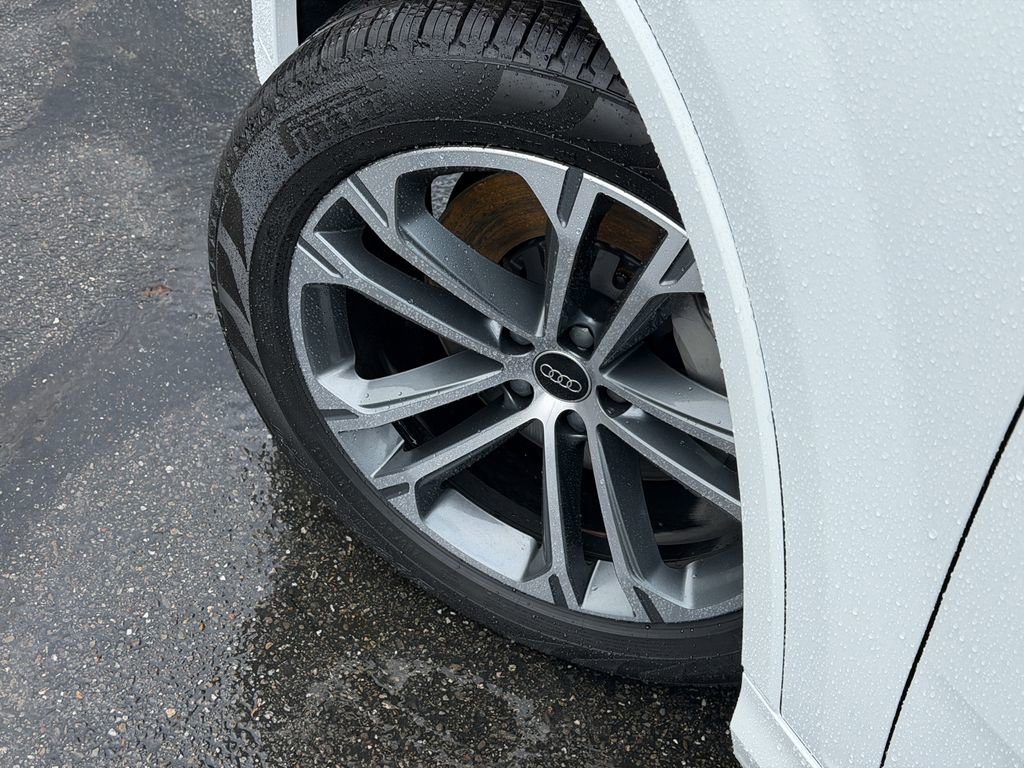 New 2026 Audi Q7 2.0T Premium Plus image 11