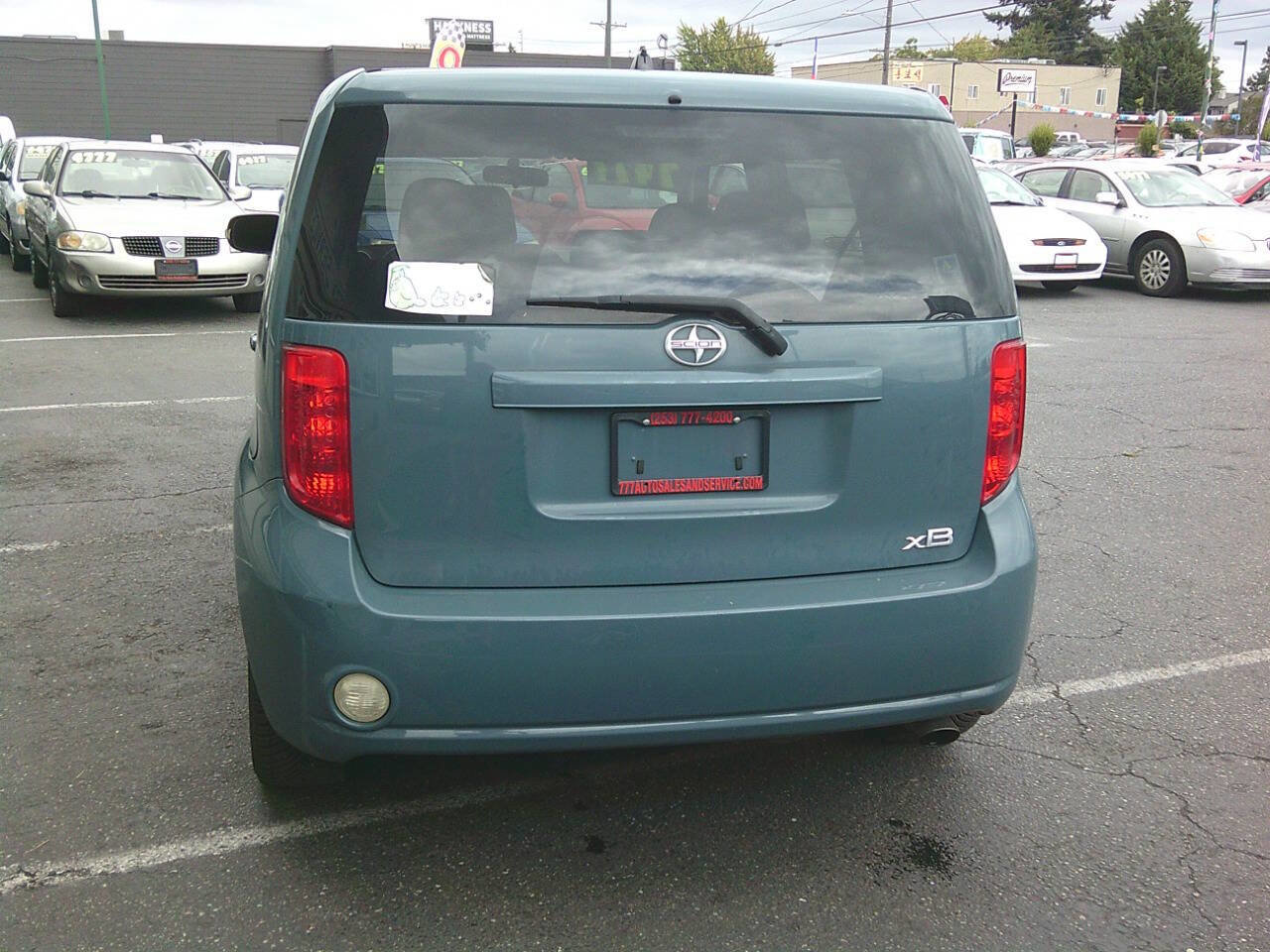 Used 2010 Scion xB image 9