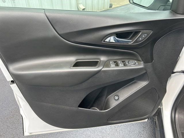 Used 2022 Chevrolet Equinox LT image 11
